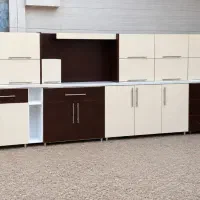 کابینت هایگلس براق جنس تورک  رنگ کرم و طرح چوب
