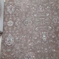 فرش ماشینی کاملا سالم رنگ قهوه ای