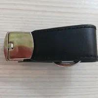 فلش مموری ۸ گیگابایت چرمی قفل شو نو