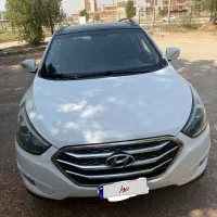 فروش توسان ۲۰۱۵ به علت مهاجرت
