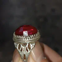 انگشتر یاقوت کبود