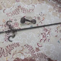 ترازو قدیمی قپون|کلکسیون اشیاء عتیقه|قم, حاج زینل|دیوار