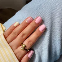استخدام دستیار ناخنکار مبتدی تا حرفه ای (اندرزگو)
