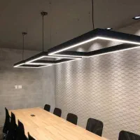 برقکار  وشاگرد برقکار
