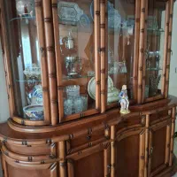 بوفه 5 دهنه از چوب راش کاملا سالم وشیک