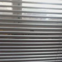 پرده کرکره فلزی نقره ای سالم مناسب خانه و اداره|پرده، رانر، رومیزی|آستارا, |دیوار