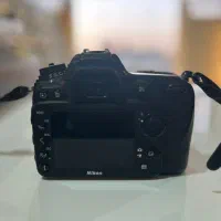 دوربین نیکون ۷۲۰۰ همراه با لنز۱۸.۱۴۰ و کیف|دوربین عکاسی و فیلم‌برداری|اصفهان, بهاران|دیوار