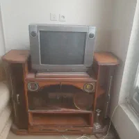 تلویزیون و زیر تلویزیونی