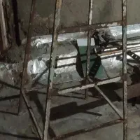 چهار پایه فلزی و کلاف تابلو