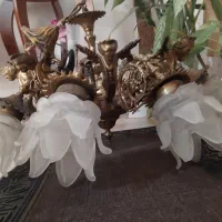 لوستر برنز هشت شاخه و هشت فرشته برنز|لوستر و چراغ آویز|نوشهر, |دیوار