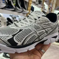 کتونی اسیکس نیوبالانس و...