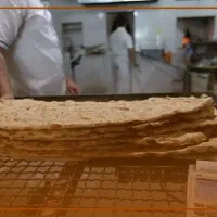 یک واحد سنگک پزی  دولتی