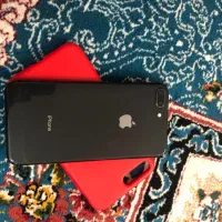 اپل iPhone 8 Plus با حافظهٔ ۶۴ گیگابایت