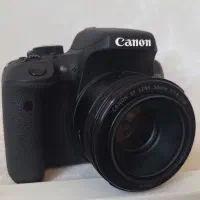 دوربین عکاسی کانن 750d با یکعدد لنز فیکس ۵۰