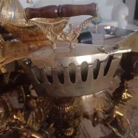 اتو زغالی برنجی|کلکسیون اشیاء عتیقه|ری, دیلمان|دیوار