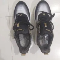 فروش یک جفت کفش