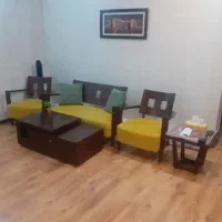 دو دست مبل راحتی