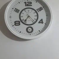 ساعت دیواری