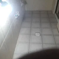 کاشی کار داخلی و بیرون و نما