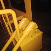 پرس هیدرولیک دروازه ای 15تن|ماشین‌آلات صنعتی|اهواز, پادادشهر|دیوار