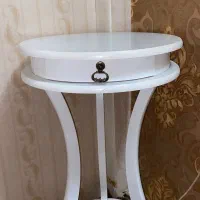 میزتلفن سفید