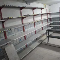 قفسه فروشگاهی