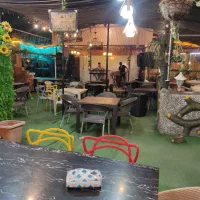 کافه رستوران دنج