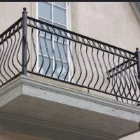 ساخت انواع در پنچره اجرای شیروانی وخرده کاری|خدمات پیشه و مهارت|بروجرد, |دیوار