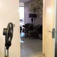 اجاره اتاق ۱۲ متری از مطب زیبایی پاخوربالا جلومترو|اجارهٔ دفتر کار، اتاق اداری، مطب|تهران, صادقیه|دیوار