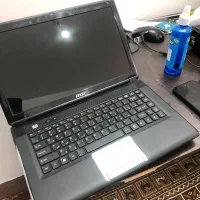 لپ‌تاپ MSI رم ۵ سالم i3 هارد ۵۰۰