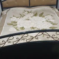 تخت دو نفری