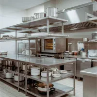 نیروی خانم جهت کار در رستوران