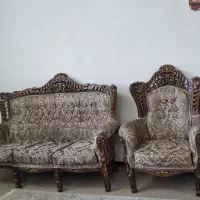 مبل سلطنتی ۷ نفره  +  میز غذا خوری ۴ نفره