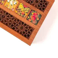 مونتاژ کار خانم ، کار در منزل محدوده نبوی منش