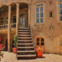 کلنگی ۱۳۲ متر ، قابل سکونت و بهترین موقعیت ساخت