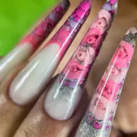 آموزش تخصصی کاشت ناخن