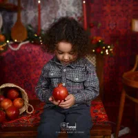 آتلیه کودک / تم یلدا /عکاسی/تولد/ خانوادگی