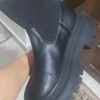تعدادی کفش تک سایز