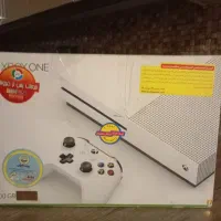 ایکس باکس وان است ۵۰۰ گیگ