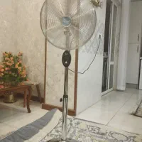 پنکه ایستاده