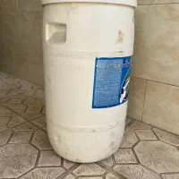 دبه ۲۰ لیتری و بشکه ۵۰ لیتری