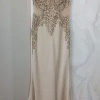 مجلسی کاملاً سالم و در حد نو