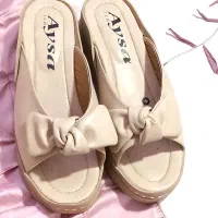 صندل شیک و دخترانه