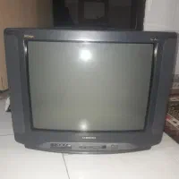 یک عددتلوزیون سامسونگ 21 اینچ یک عدد مانیتور