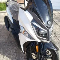 j200|موتورسیکلت|تهران, شهرک خرازی|دیوار