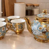 سرویس چای‌خوری چینی ترکمن (قوری و ۴ فنجان)