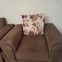 مبل راحتی|مبلمان خانگی و میز عسلی|شیراز, فرهنگ شهر|دیوار