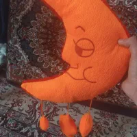 عروسک ماه ستاره دار