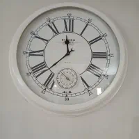 ساعت دیواری