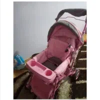 کالسکه صورتی خوشرنگ ۲۵۰ تومان